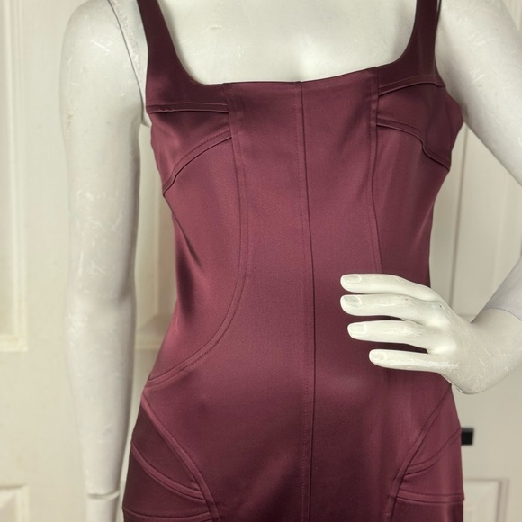 David Meister Purple Sleeveless Square Neck Gown. C38 - Picture 8 of 16